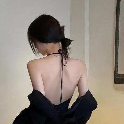 橙色制服